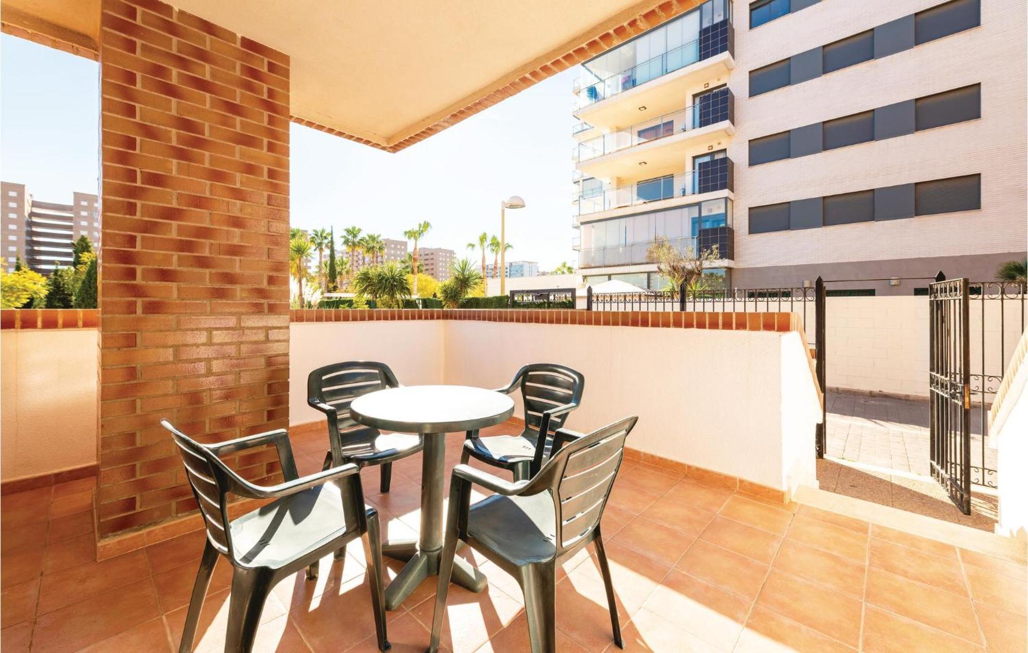 Amazing Apartment In Oropesa Del Mar With Kitchen Exterior foto