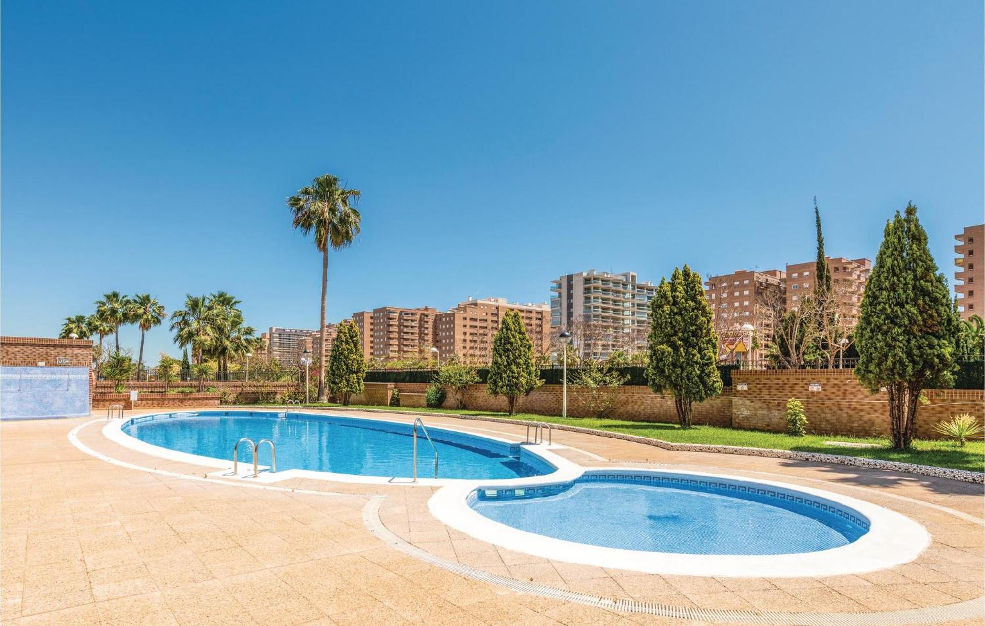 Amazing Apartment In Oropesa Del Mar With Kitchen Exterior foto